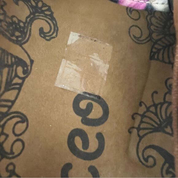 Calcio size 38 EU / 7.5 US Black & Pink Floral Stripe Clogs EUC - Picture 16 of 16